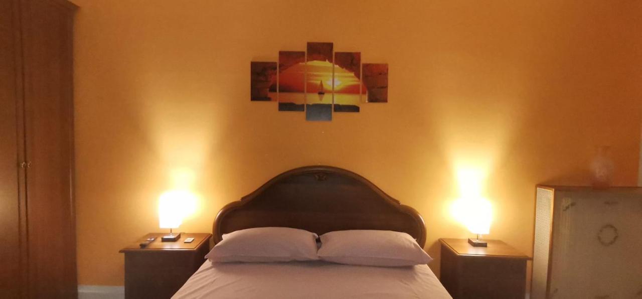 B&B La Terrazza 多莫多索拉 外观 照片