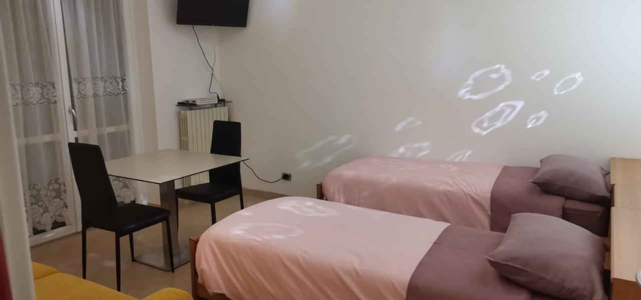 B&B La Terrazza 多莫多索拉 外观 照片
